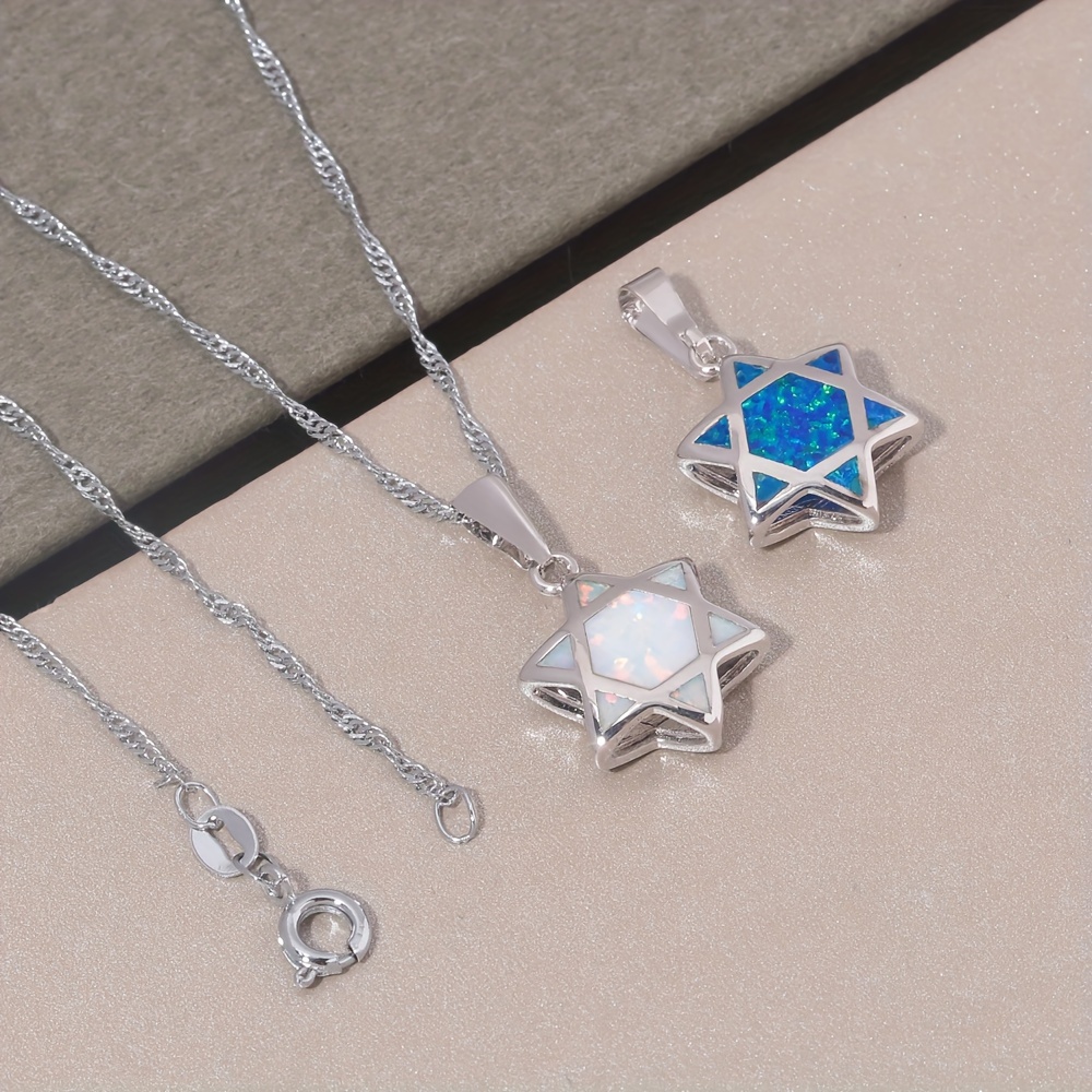 Collier pendentif étoile de Da - Jewelry & Watches Company avis et prix